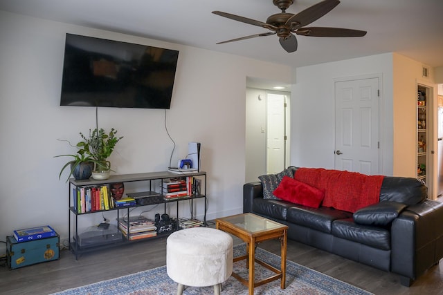 9452 Bay Colony Dr Unit 2W, Des Plaines, IL 60016 - living area with wood finished floors, ceiling fan, and baseboards