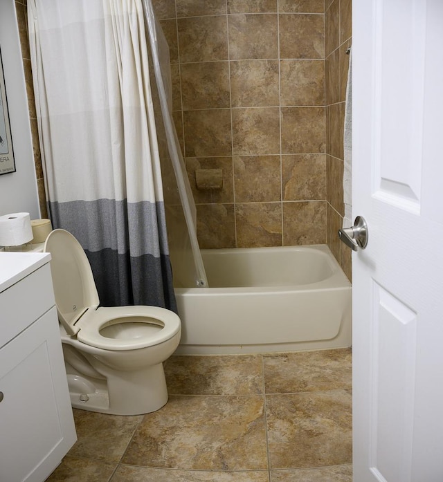 9452 Bay Colony Dr Unit 2W, Des Plaines, IL 60016 - full bath with toilet, shower / tub combo with curtain, and vanity