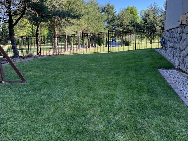 18609 Pinon Trl, Marengo, IL 60152 - view of yard