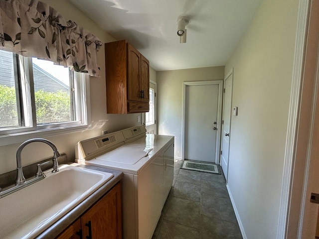 1622 Indian Knoll Rd, Naperville, IL 60565 - laundry area with cabinet space, independent washer and dryer, plenty of natural light, and baseboards