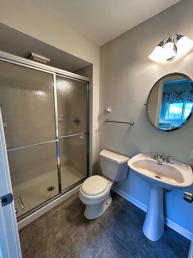 1622 Indian Knoll Rd, Naperville, IL 60565 - full bath with toilet, a stall shower, and baseboards