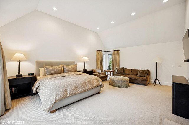 677 Greenleaf Ave, Glencoe, IL 60022 - bedroom featuring lofted ceiling, carpet flooring, recessed lighting, and baseboards
