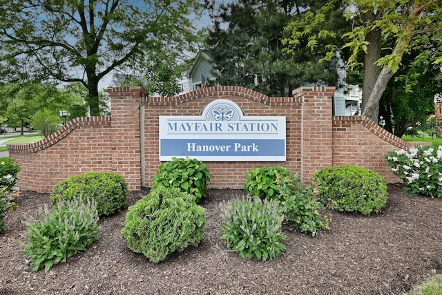 2136 Camden Ln Unit 2136, Hanover Park, IL 60133 - view of community sign