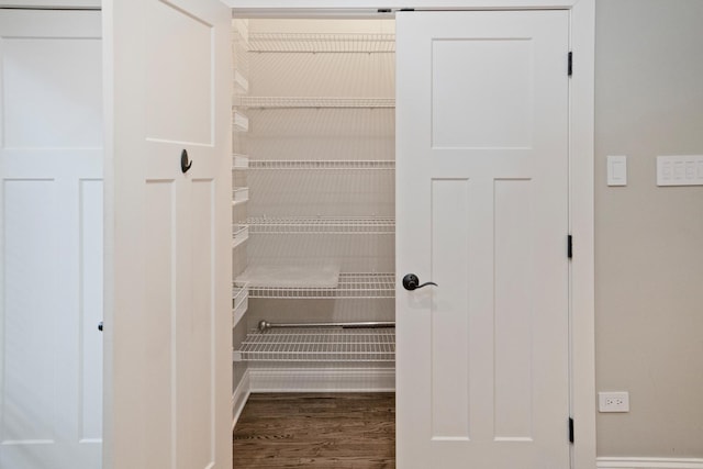 2803 N Wolcott Ave Unit D, Chicago, IL 60657 - view of closet