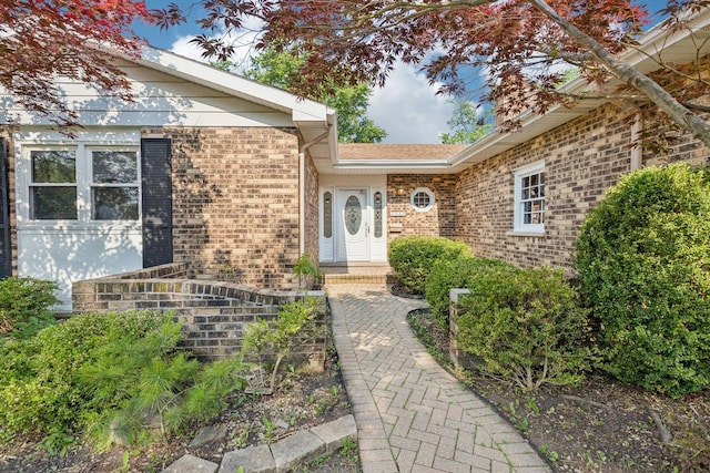 1946 Briarcliffe Blvd, Wheaton, IL 60189 - property entrance featuring brick siding