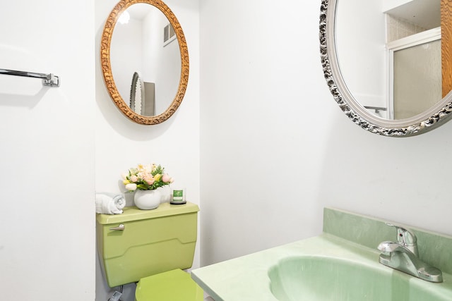 533 Lomond Dr, Mundelein, IL 60060 - bathroom featuring toilet and vanity