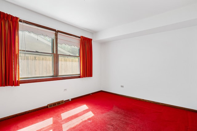 533 Lomond Dr, Mundelein, IL 60060 - empty room with carpet and baseboards