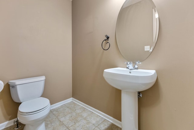 453 Lancaster Dr, Pingree Grove, IL 60140 - bathroom with toilet and baseboards