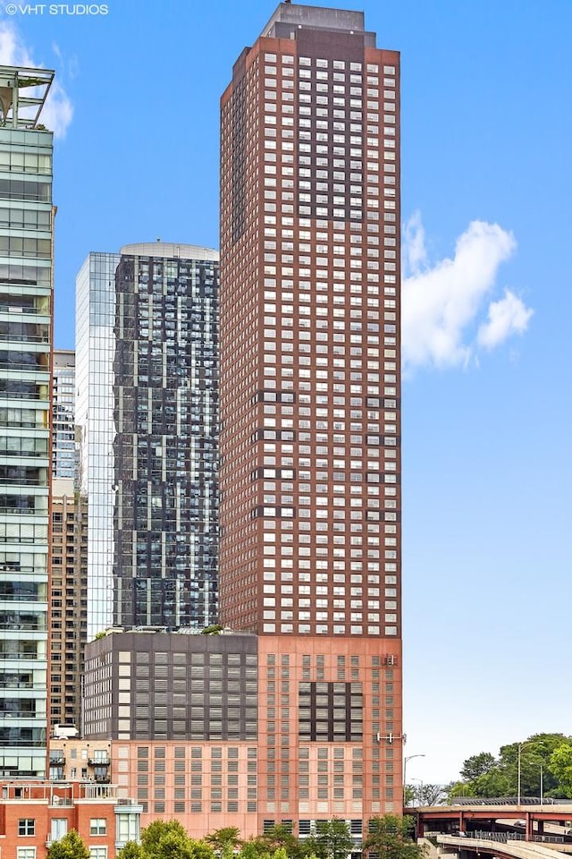 474 N Lake Shore Dr Unit 2101, Chicago, IL 60611 - view of building exterior featuring a view of city
