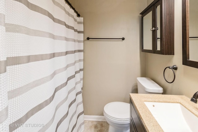 106 N Berteau Ave, Bartlett, IL 60103 - bathroom featuring toilet, vanity, baseboards, curtained shower, and tile patterned floors
