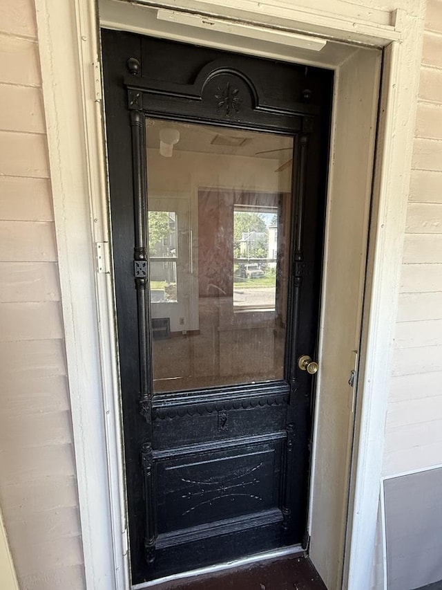 428 Chicago Ave, Savanna, IL 61074 - view of doorway to property