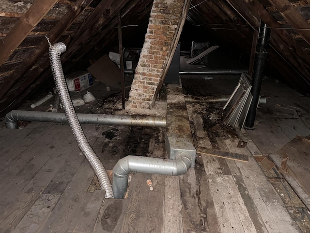 241 156th St, Calumet City, IL 60409 - view of attic