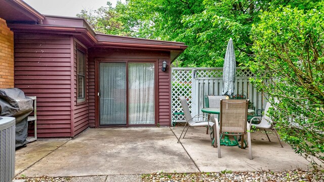 914 Laura Ave, Streator, IL 61364 - photo 24