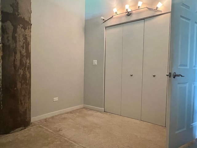 1001 W 15th St Unit 342, Chicago, IL 60608 - unfurnished bedroom featuring a closet