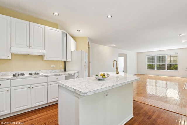 1820 S Falcon Dr, Libertyville, IL 60048 - photo 15