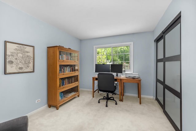1101 Oak St, Winnetka, IL 60093 - office featuring light carpet and baseboards