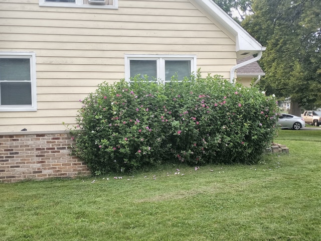 130 First St, Cary, IL 60013 - view of side of property with a lawn