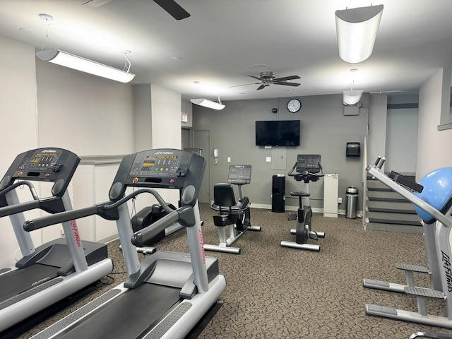6301 N Sheridan Rd Unit 14E, Chicago, IL 60660 - workout area featuring ceiling fan and baseboards