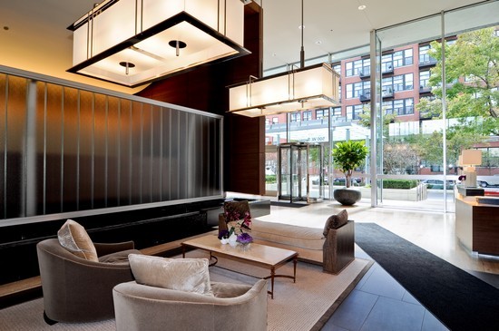 500 W Superior St Unit 805, Chicago, IL 60654 - common area with expansive windows