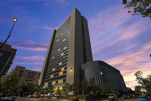 500 W Superior St Unit 805, Chicago, IL 60654 - view of building exterior