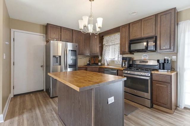 1417 N Edgewood Ln, Mchenry, IL 60051 - photo 5