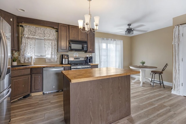 1417 N Edgewood Ln, Mchenry, IL 60051 - photo 7