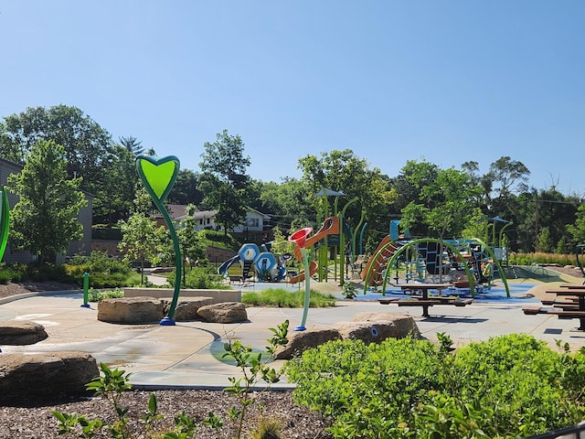 126 Cora Ave Unit D, Fox Lake, IL 60020 - view of community play area