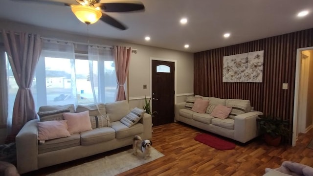 432 Rose St, Bensenville, IL 60106 - living area featuring an accent wall, ceiling fan, wood finished floors, and recessed lighting