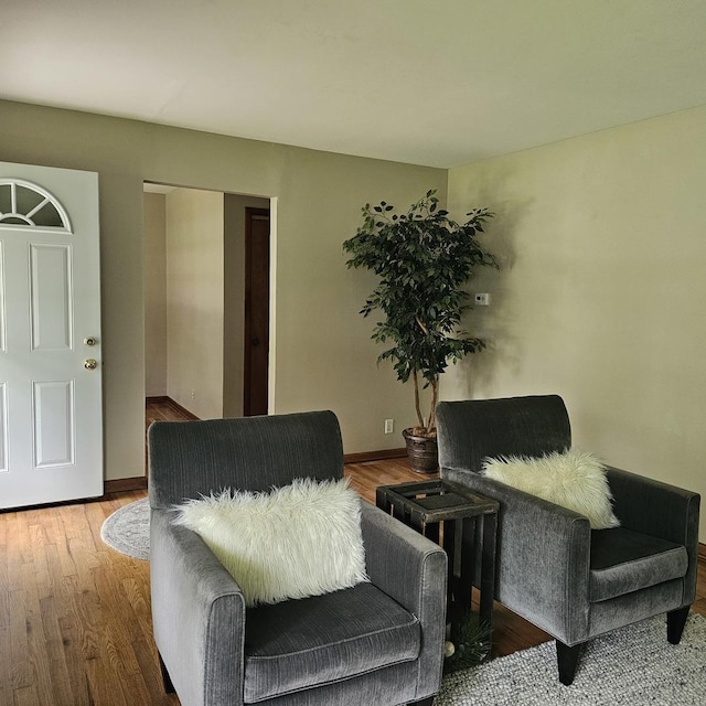 6 Johnson St, East Dundee, IL 60118 - living area featuring wood finished floors and baseboards