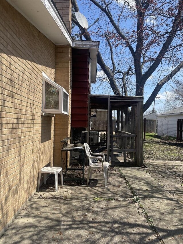 11011 W Roosevelt Rd, Westchester, IL 60154 - view of patio / terrace