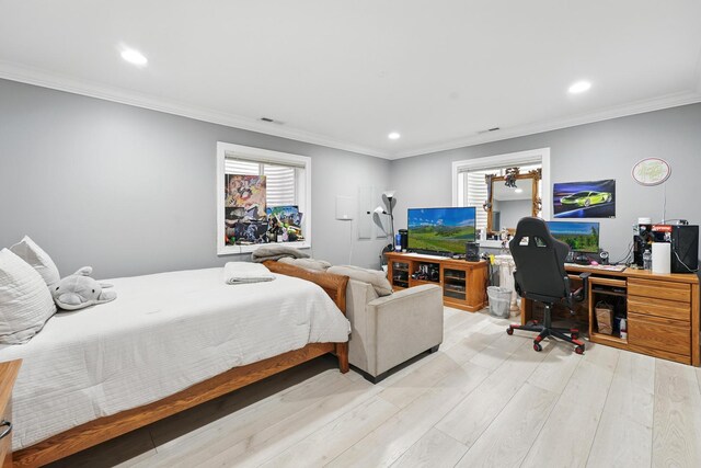 610 Greendale Rd, Glenview, IL 60025 - bedroom with an office area, light wood-style floors, crown molding, and recessed lighting