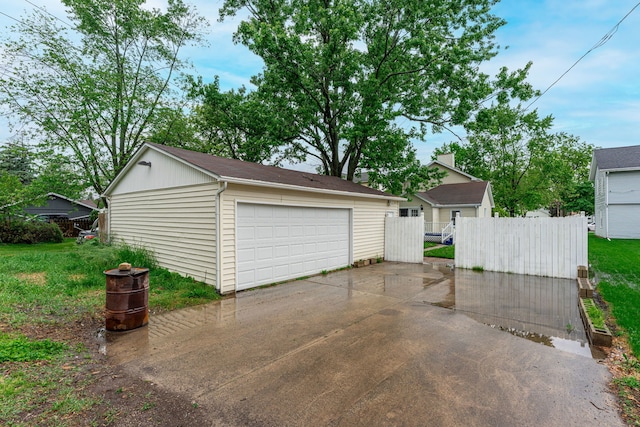 217 W Mazon Ave, Dwight, IL 60420 - view of detached garage