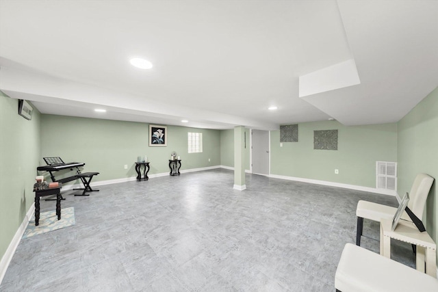 5635 S May St, Chicago, IL 60621 - finished basement with baseboards and recessed lighting