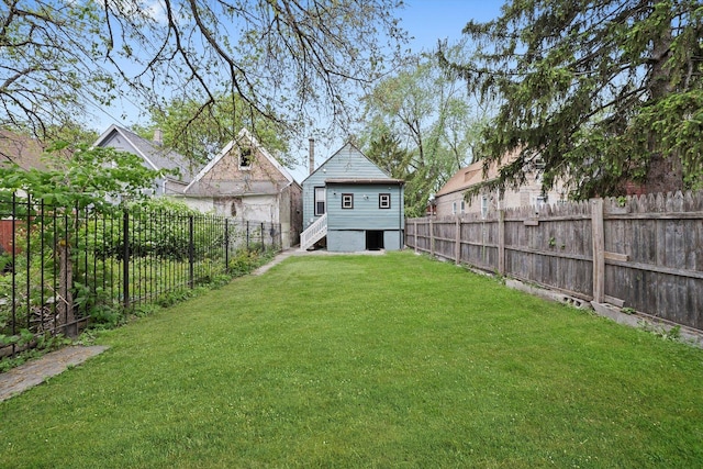 5635 S May St, Chicago, IL 60621 - view of yard