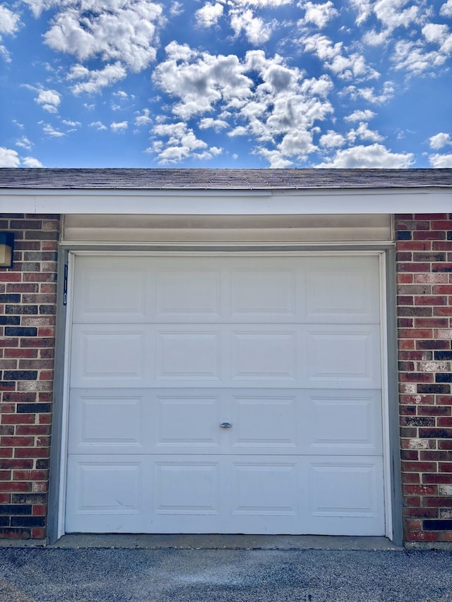 4316 W Shamrock Ln Unit 3C, Mchenry, IL 60050 - view of garage
