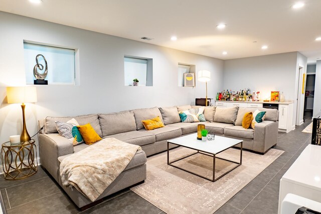 1009 Lathrop Ave, Forest Park, IL 60130 - living room featuring recessed lighting and a bar