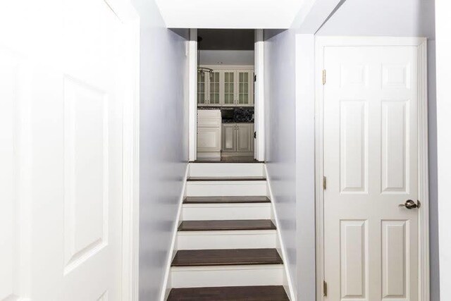 5940 W 88th Pl, Oak Lawn, IL 60453 - view of stairway