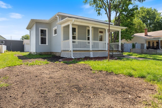 718 Sycamore St, Ottawa, IL 61350 - view of front of property with covered porch