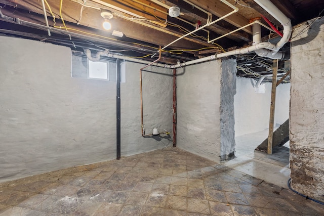 718 Sycamore St, Ottawa, IL 61350 - below grade area with a water meter