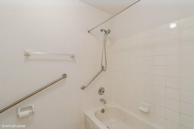 367 S Crown Ct, Palatine, IL 60074 - bathroom featuring shower / bath combination