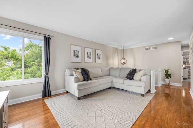 27W314 Melrose Ln, Winfield, IL 60190 - living area with light wood finished floors, baseboards, and recessed lighting