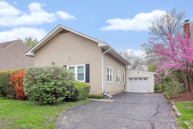 223 Bryant Ave, Glen Ellyn, IL 60137