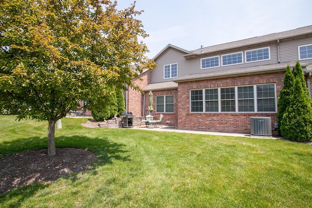 3 Laurel Wood Dr, Bloomington, IL 61704 - photo 4