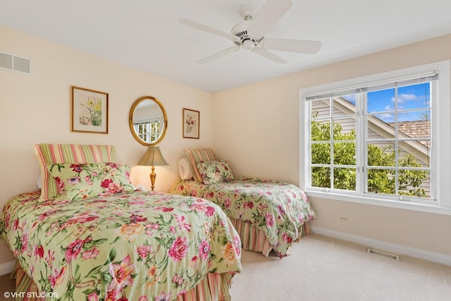 289 S S Shore Ln, Lake Forest, IL 60045 - bedroom featuring baseboards, carpet, and ceiling fan