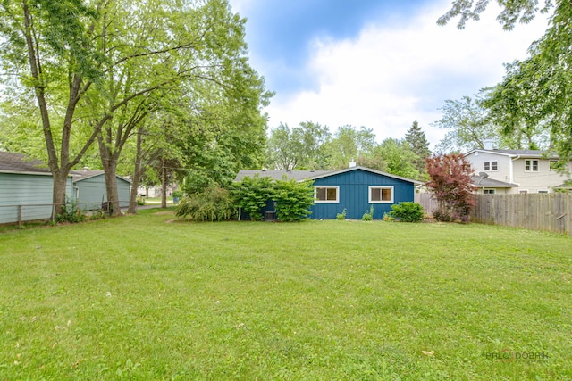36586 N Traer Ter, Gurnee, IL 60031 - view of yard