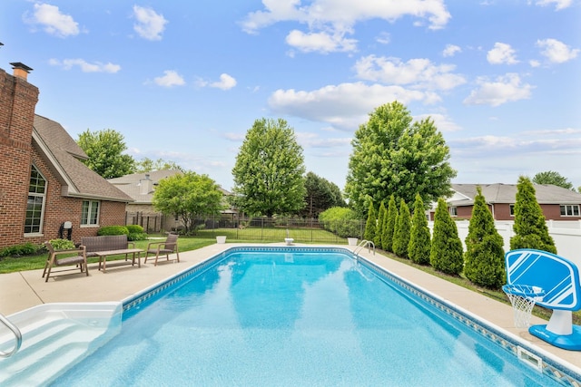 373 W Joliet Hwy, New Lenox, IL 60451 - view of pool featuring a fenced backyard, a patio area, and a diving board