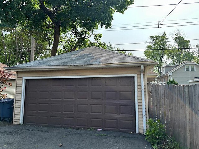 2029 S 11th Ave, Maywood, IL 60153 - view of detached garage