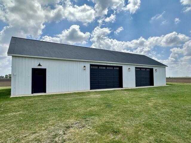 2034 Gittleson Rd, Rochelle, IL 61068 - view of detached garage