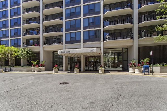 1560 N Sandburg Ter Unit 4011J, Chicago, IL 60610 - view of apartment building / complex
