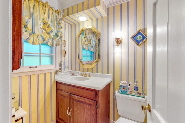 140 N Quincy St, Hinsdale, IL 60521 - half bath with wallpapered walls, vanity, and toilet